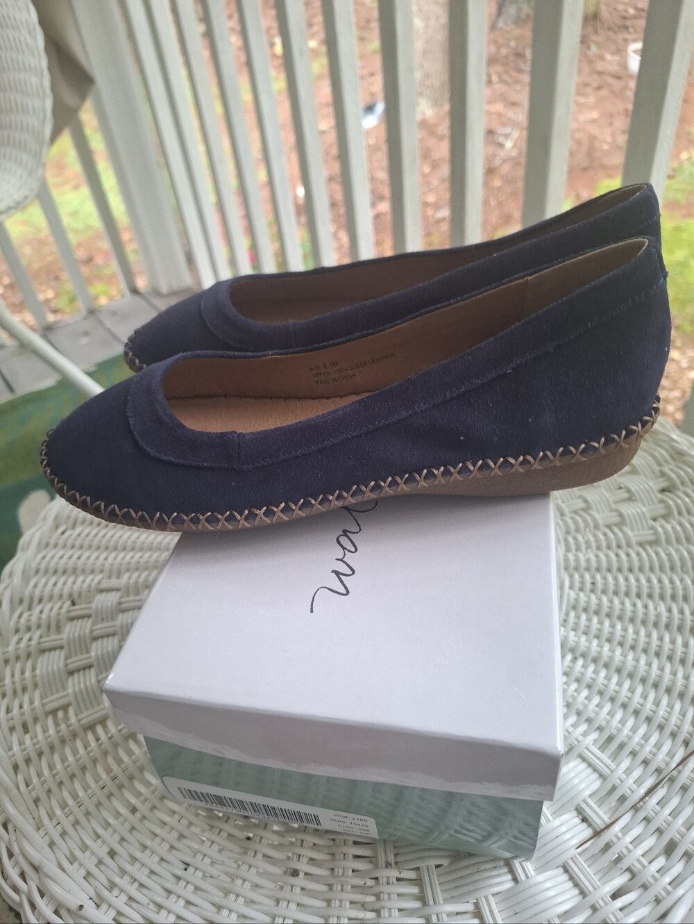 Coldwater Creek Kachina 2 Flats Navy Size 8.5 NWT